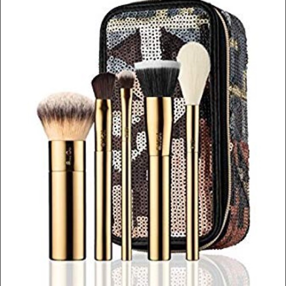 IN SEARCH OF TARTE LIMITED EDITION BRUSH SETS